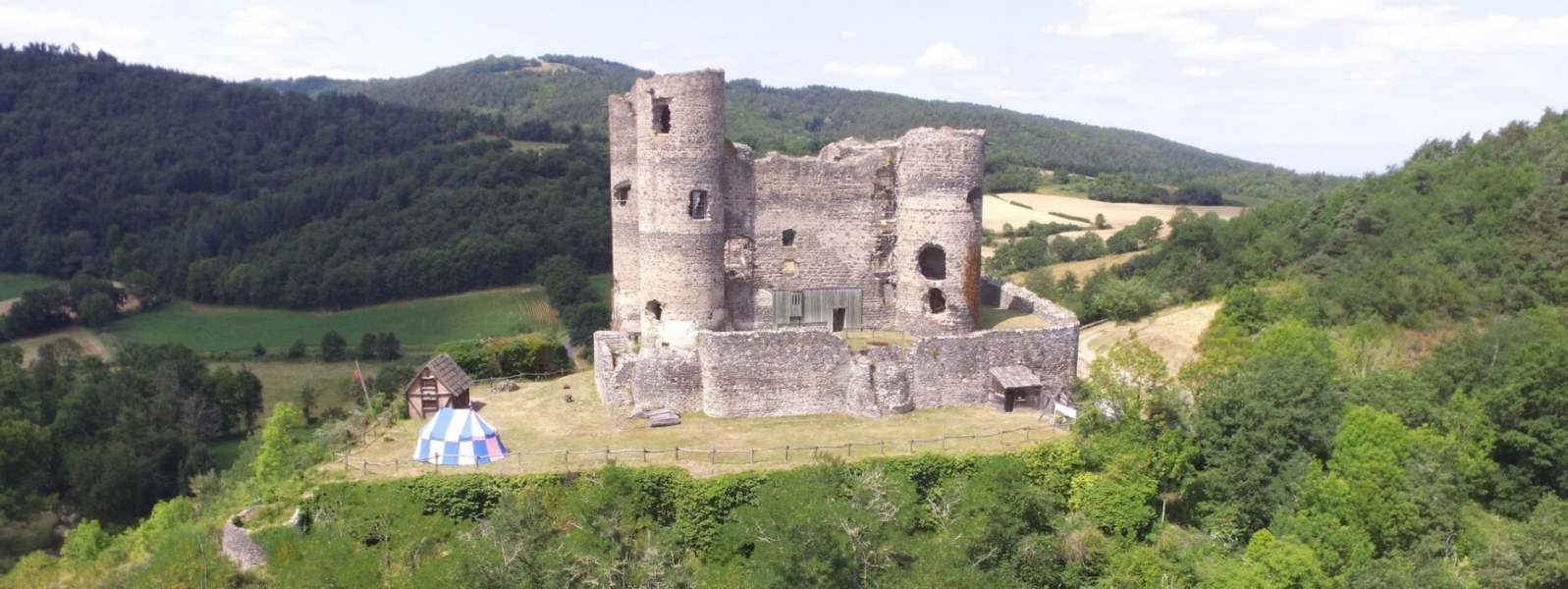 Le château de Domeyrat